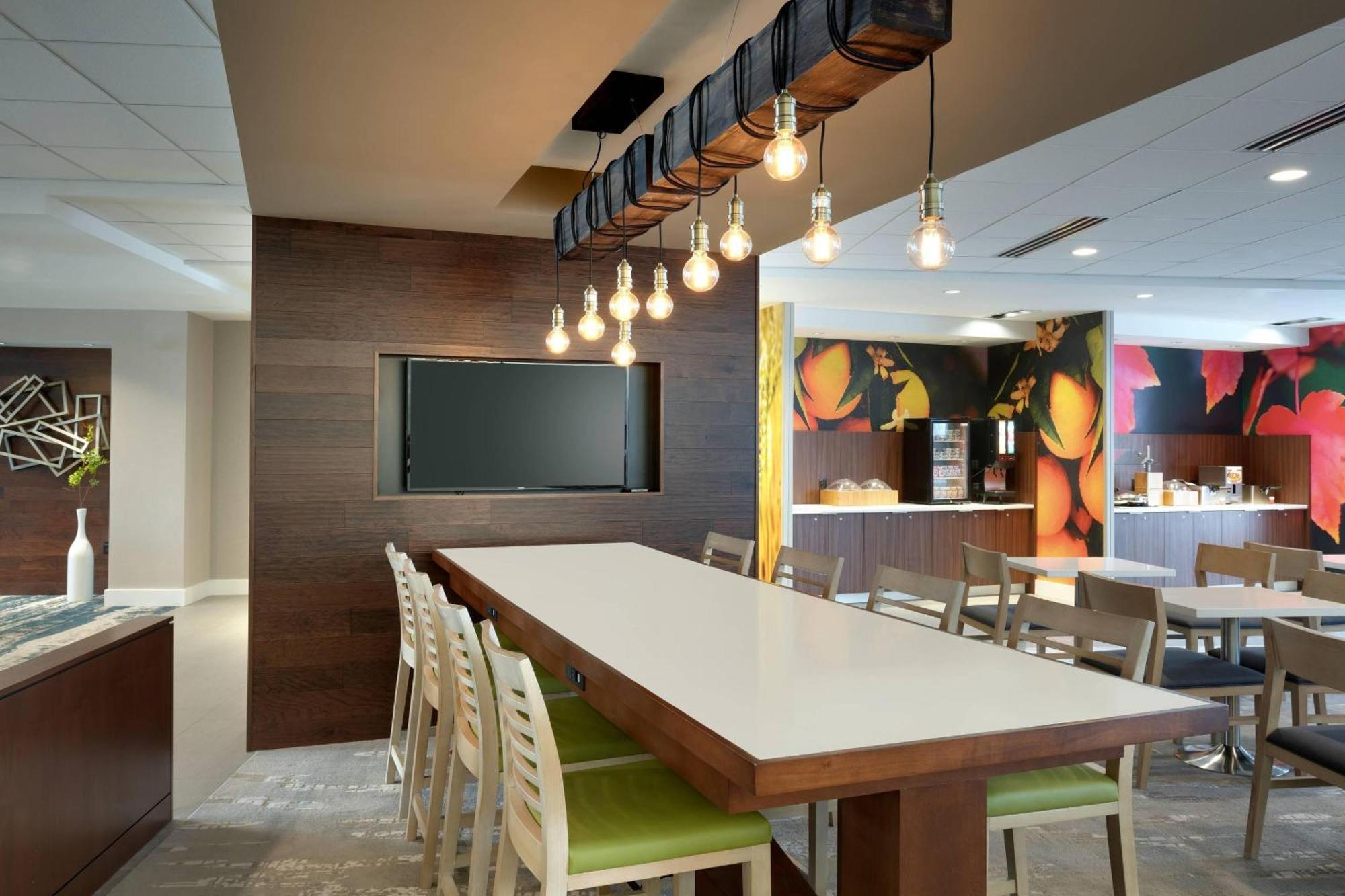 Fairfield Inn & Suites By Marriott Springfield North Ngoại thất bức ảnh