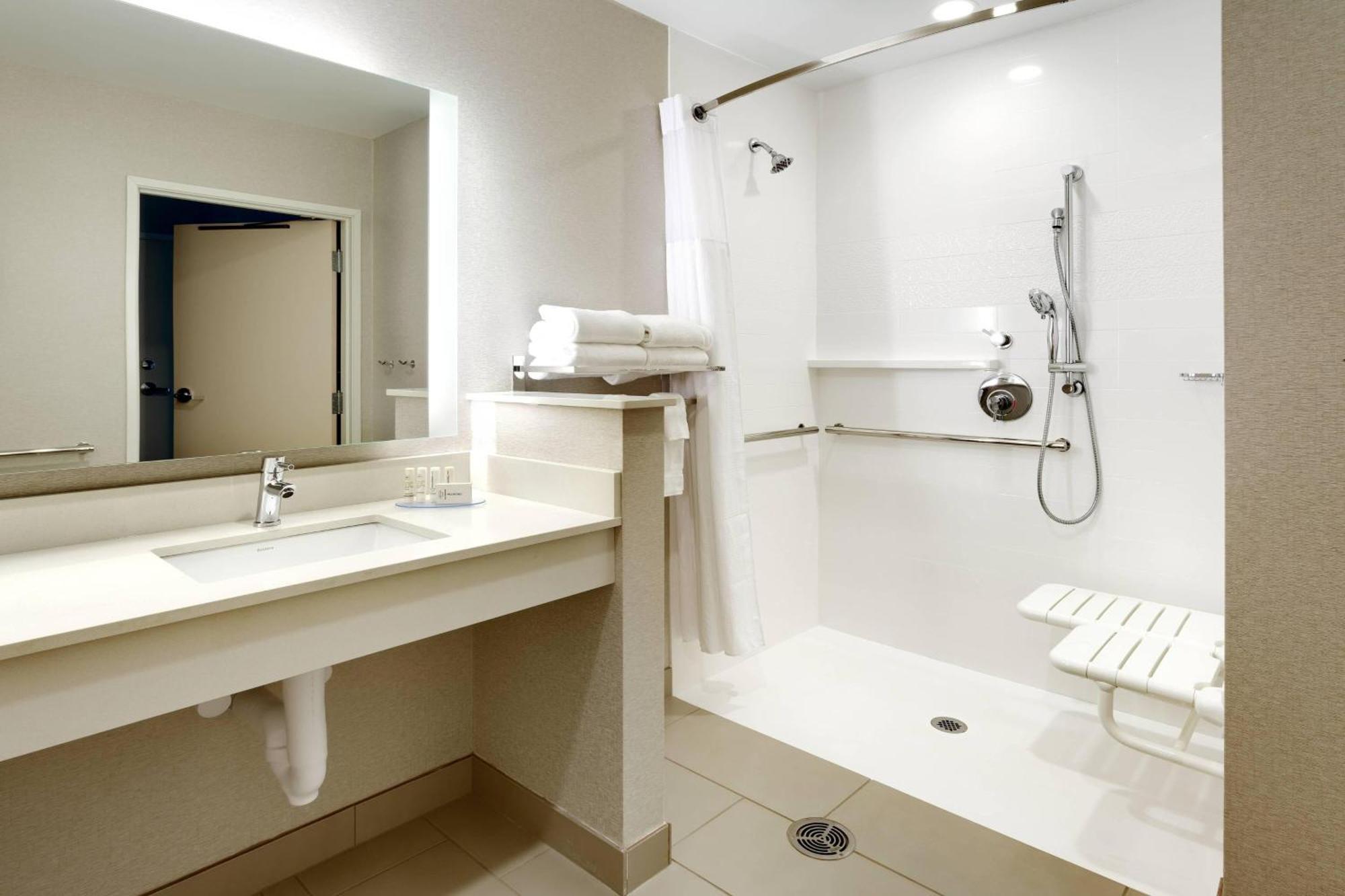 Fairfield Inn & Suites By Marriott Springfield North Ngoại thất bức ảnh