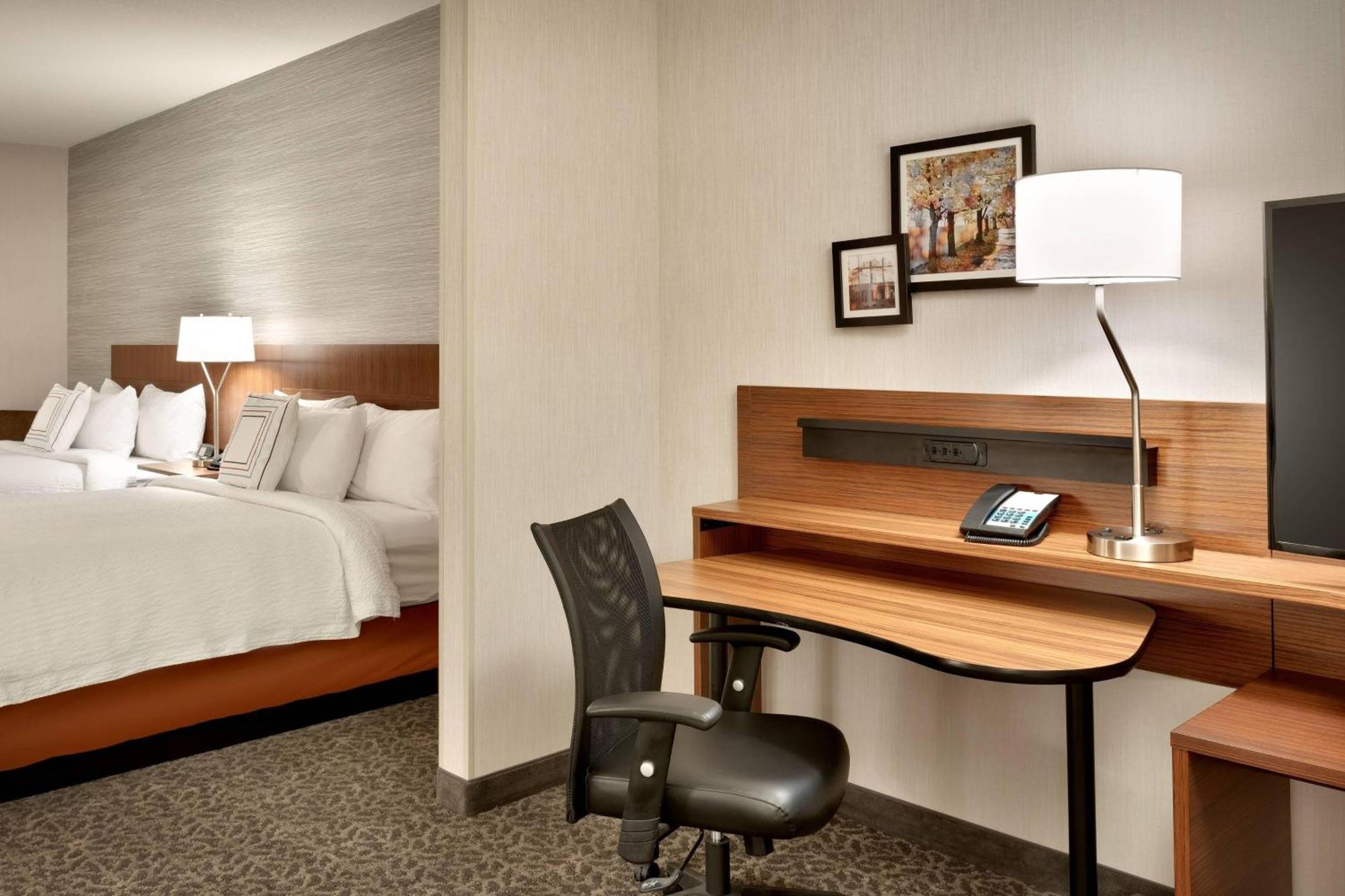 Fairfield Inn & Suites By Marriott Springfield North Ngoại thất bức ảnh